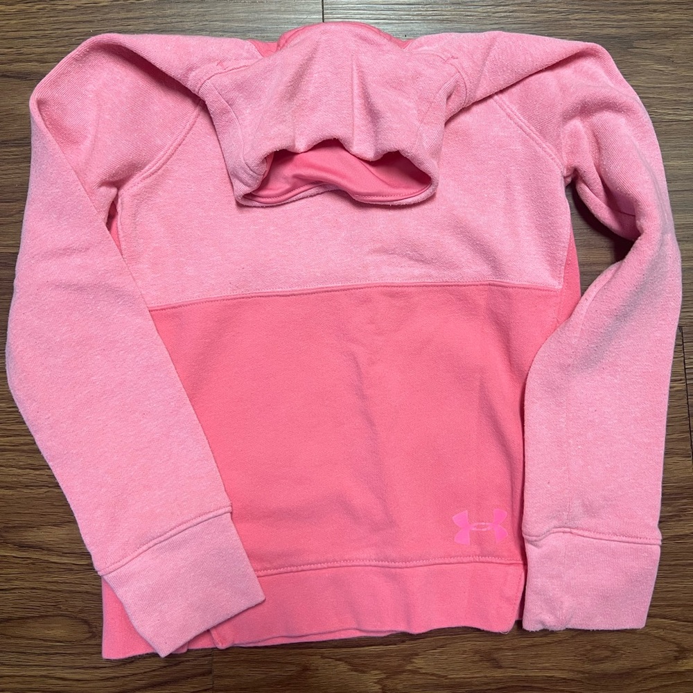 Under Armour Sweatshirt